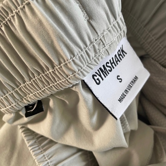 Gymshark W’s Lightweight Gray Joggers - Picture 6 of 6